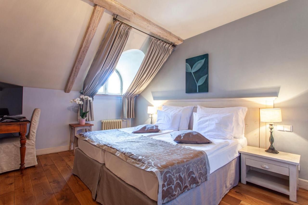 Готель Boutique Nautilus 4*