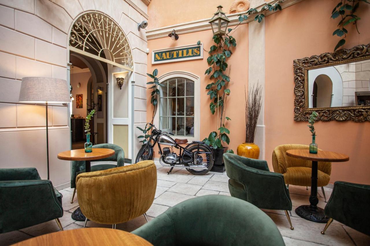 Boutique Nautilus Готель