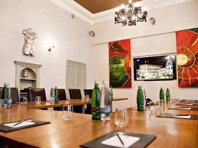 Готель Boutique Nautilus